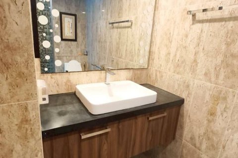 Apartamento de 2 habitaciones en Pattaya, Tailandia № 203449 - foto 7