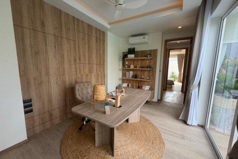 Chalet de 3 dormitorios en Hua Hin, Tailandia № 169827 - foto 7