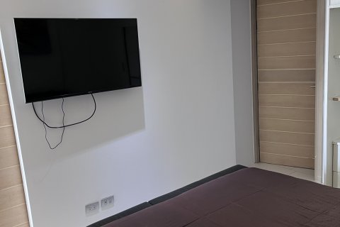 Apartamento de 2 dormitorios en Phuket, Tailandia № 162994 - foto 14