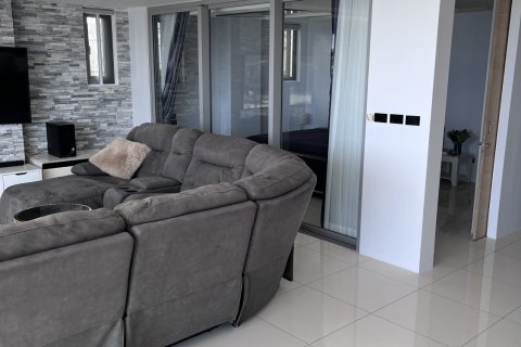 Apartamento de 2 dormitorios en Phuket, Tailandia № 162994 - foto 21