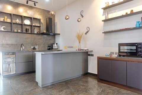 Estudio en Bang Lamung, Tailandia № 116781 - foto 22