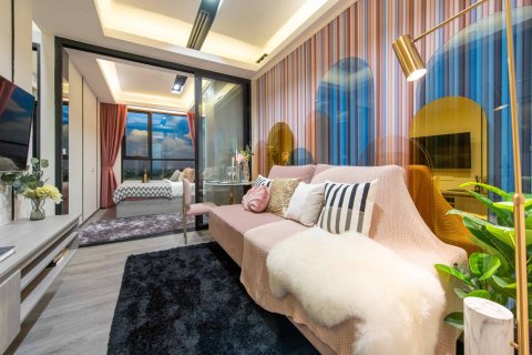 Condo in Bangkok, Thailand, 2 bedrooms  № 166751 - photo 6