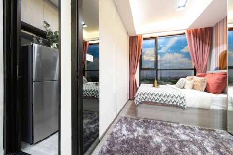 Condo in Bangkok, Thailand, 2 bedrooms  № 166751 - photo 3