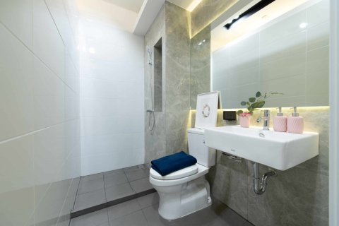 Condo in Bangkok, Thailand, 2 bedrooms  № 166751 - photo 16