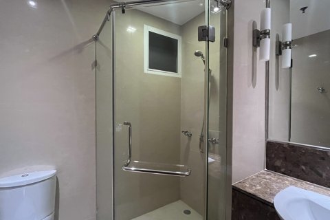 Condo in Watthana, Bangkok, Thailand, 4 bedrooms  № 201183 - photo 6
