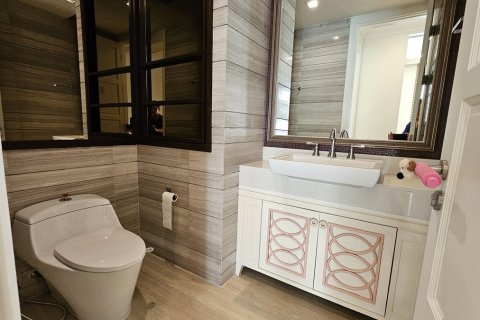 Eigentumswohnung in Watthana, Bangkok, Thailand, 4 Schlafzimmer № 201188 - Foto 3