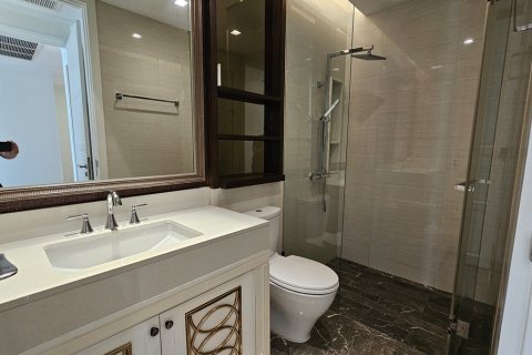 Eigentumswohnung in Watthana, Bangkok, Thailand, 4 Schlafzimmer № 201188 - Foto 4