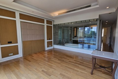 Eigentumswohnung in Watthana, Bangkok, Thailand, 4 Schlafzimmer № 201188 - Foto 28