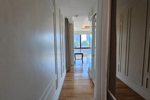 Eigentumswohnung in Watthana, Bangkok, Thailand, 4 Schlafzimmer № 201188 - Foto 30