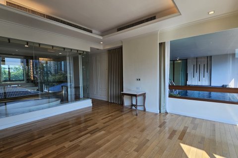 Eigentumswohnung in Watthana, Bangkok, Thailand, 4 Schlafzimmer № 201188 - Foto 29