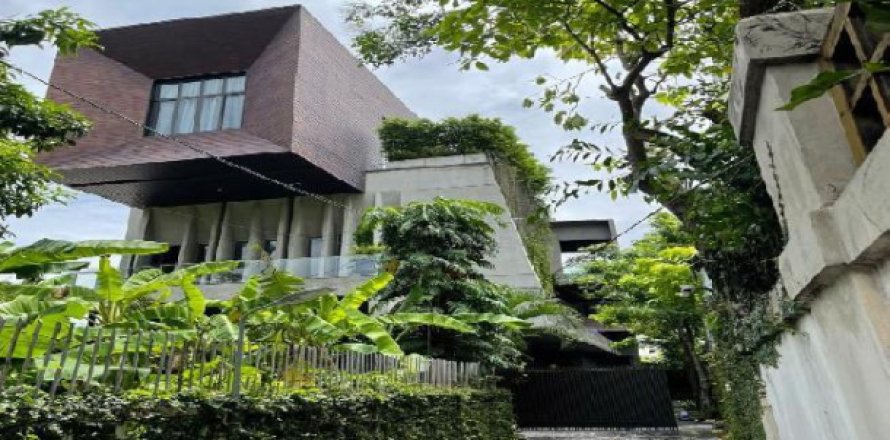 Chalet de 5 dormitorios en Bangkok, Tailandia № 203177