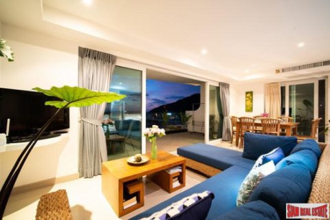 Apartamento de 2 dormitorios en Kata, Tailandia № 203175 - foto 5