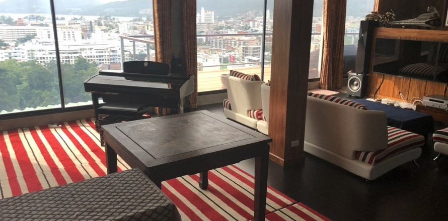 Apartamento de 2 dormitorios en Kathu, Tailandia № 139340