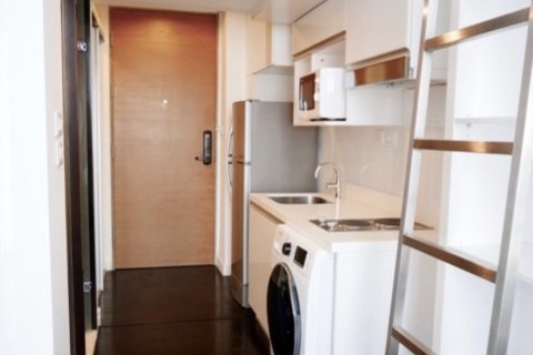 Condominio de 1 dormitorio en Bangkok, Tailandia № 163908 - foto 9