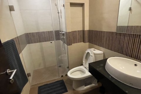Condominio de 2 dormitorios en Sathon, Bangkok, Tailandia № 163906 - foto 9