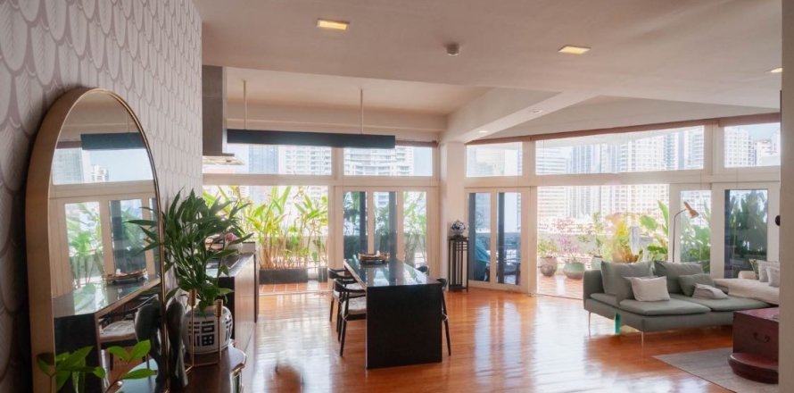 Condominio de 2 dormitorios en Bangkok, Tailandia № 163907