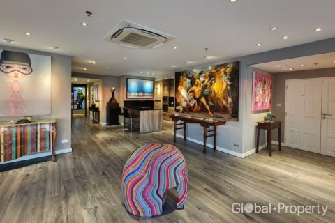 Condo in Pattaya, Thailand, 3 bedrooms  № 233145 - photo 12