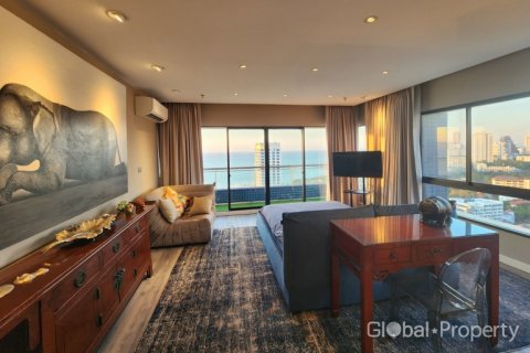 Condo in Pattaya, Thailand, 3 bedrooms  № 233145 - photo 17