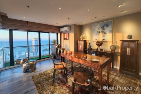 Condo in Pattaya, Thailand, 3 bedrooms  № 233145 - photo 11