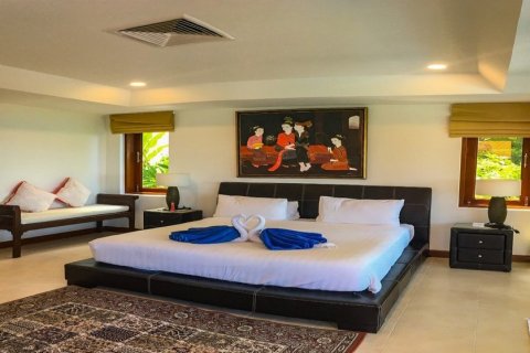 Casa de 4 dormitorios en Ko Samui, Tailandia № 65841 - foto 5