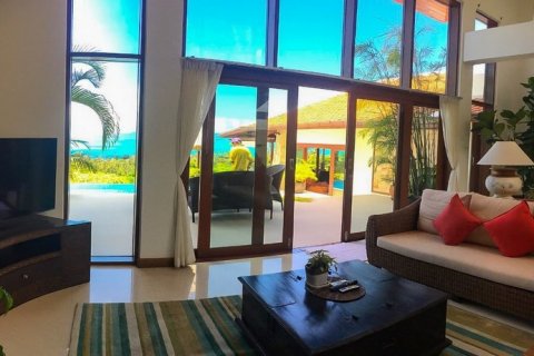 Casa de 4 dormitorios en Ko Samui, Tailandia № 65841 - foto 3