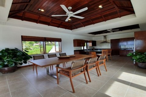 Casa de 4 dormitorios en Ko Samui, Tailandia № 65841 - foto 4