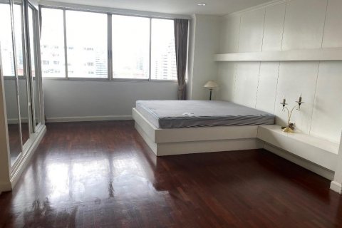 Condominio de 3 dormitorios en Bangkok, Tailandia № 65843 - foto 5