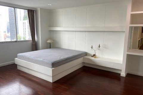 Condominio de 3 dormitorios en Bangkok, Tailandia № 65843 - foto 6