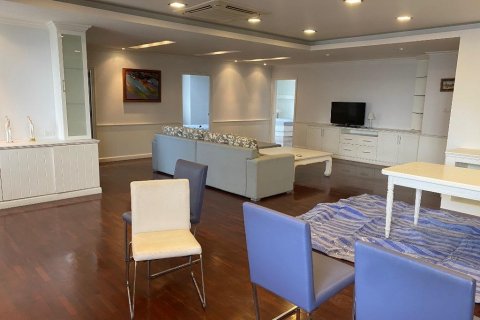 Condominio de 3 dormitorios en Bangkok, Tailandia № 65843 - foto 4