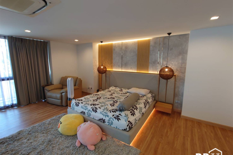 Reihenhaus in Bangkok, Thailand 3 Schlafzimmer № 189620 - Foto 8