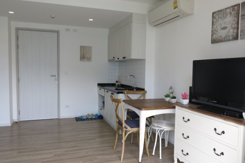 Condominio de 1 dormitorio en Hua Hin, Tailandia № 168462 - foto 5