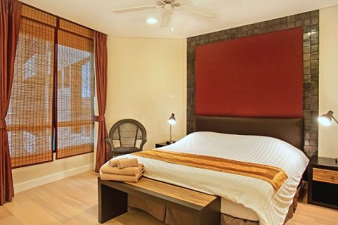 Condominio de 3 dormitorios en Hua Hin, Tailandia № 168457 - foto 11