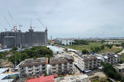 Apartamento de 2 habitaciones en Pattaya, Tailandia № 167152 - foto 5