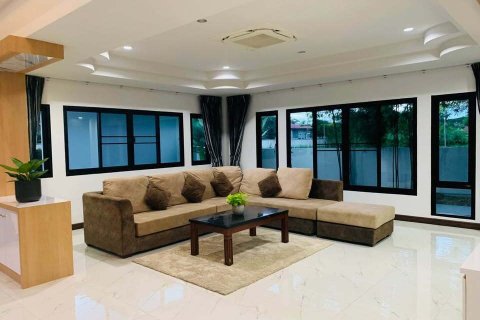 Haus in San Sai, Thailand 5 Schlafzimmer № 155008 - Foto 7