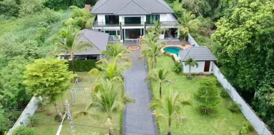 Haus in San Sai, Thailand 5 Schlafzimmer № 155008