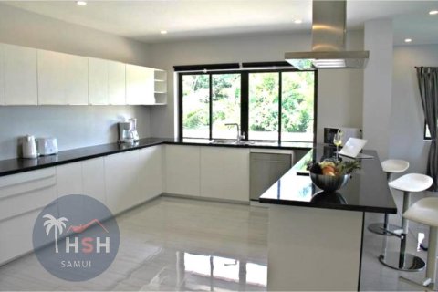 Chalet de 5 dormitorios en Ko Samui, Tailandia № 179995 - foto 6