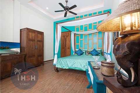 Chalet de 4 dormitorios en Ko Samui, Tailandia № 179994 - foto 14