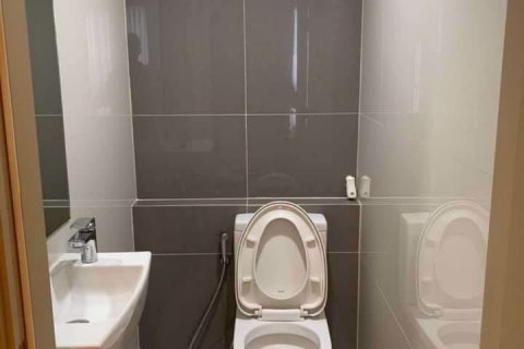 Condominio de 2 dormitorios en Phra Khanong, Bangkok, Tailandia № 48064 - foto 12