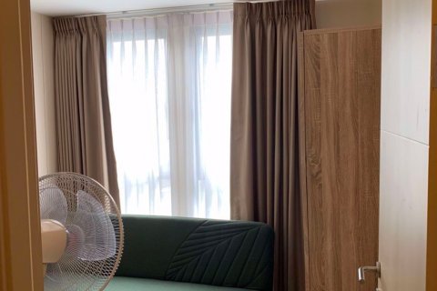 Condominio de 2 dormitorios en Phra Khanong, Bangkok, Tailandia № 48064 - foto 10