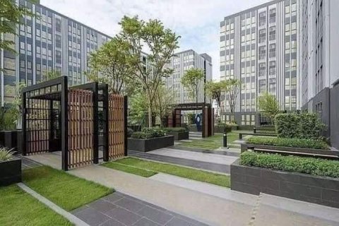 Condominio de 2 dormitorios en Phra Khanong, Bangkok, Tailandia № 48064 - foto 16