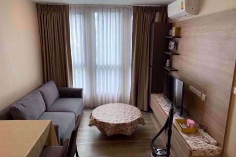 Condominio de 2 dormitorios en Phra Khanong, Bangkok, Tailandia № 48064