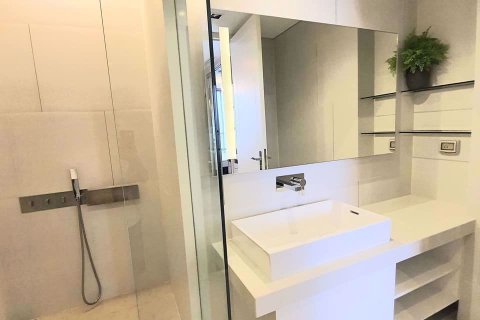 Condominio de 1 dormitorio en Sathon, Bangkok, Tailandia № 48062 - foto 11