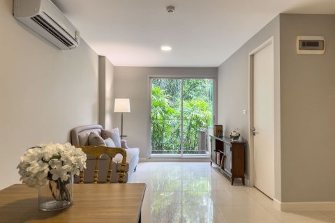 Condo in Watthana, Bangkok, Thailand, 1 bedroom  № 71559 - photo 2