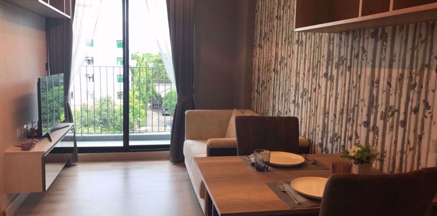 Condominio de 1 dormitorio en Phra Khanong, Bangkok, Tailandia № 71561