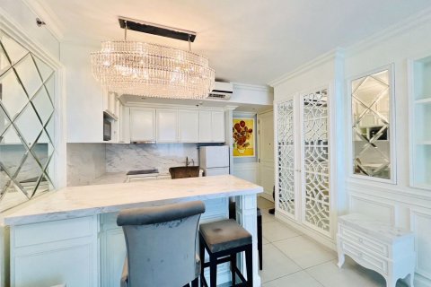 Condominio de 1 dormitorio en Watthana, Bangkok, Tailandia № 71560 - foto 8