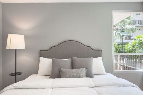 Eigentumswohnung in Watthana, Bangkok, Thailand, 2 Schlafzimmer  № 71558 - Foto 4