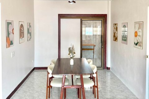 Casa de 3 dormitorios en Pattaya, Tailandia № 209812 - foto 5