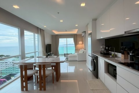 Apartamento de 1 dormitorio en Pattaya, Tailandia № 209815 - foto 2