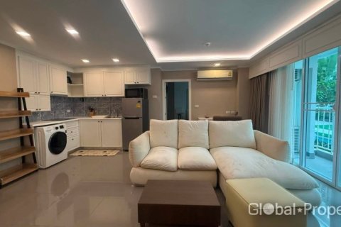 Condominio de 2 dormitorios en Pattaya, Tailandia № 209811 - foto 9