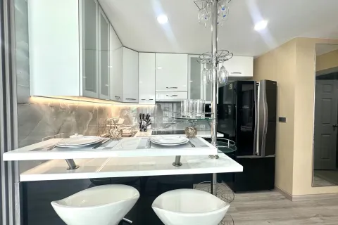 Apartamento de 2 dormitorios en Pattaya, Tailandia № 209814 - foto 28